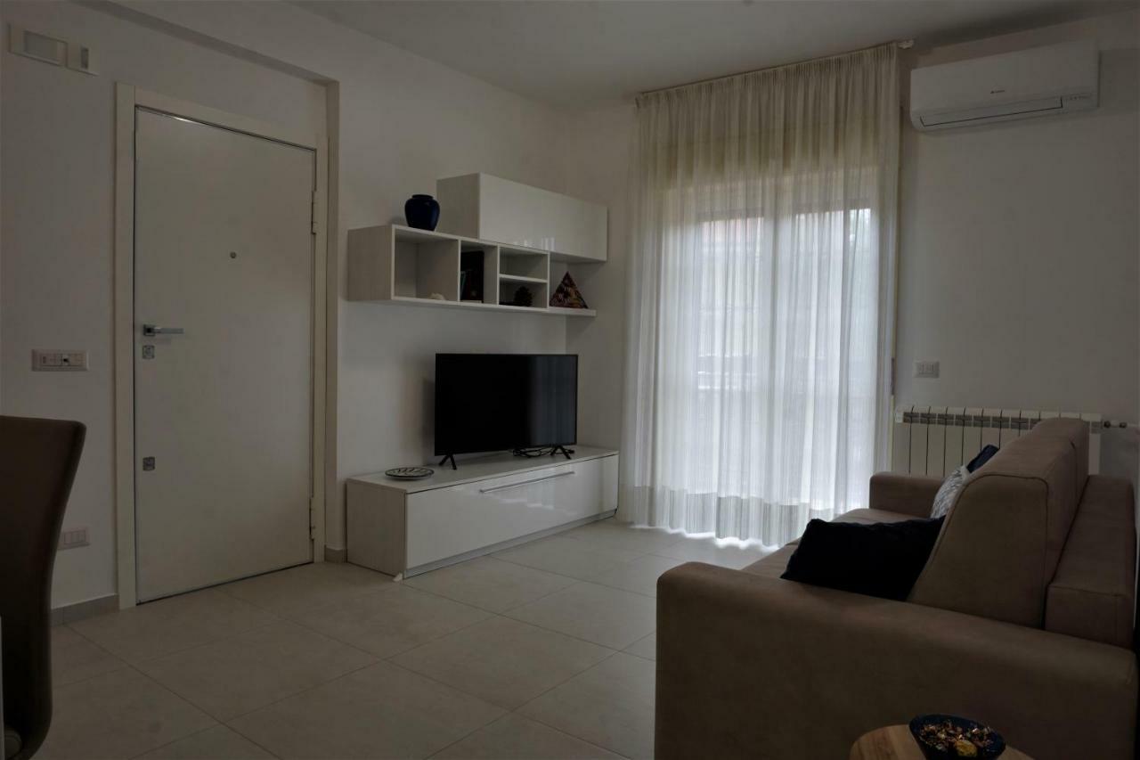 Casa Gise Appartement Aci Castello Buitenkant foto