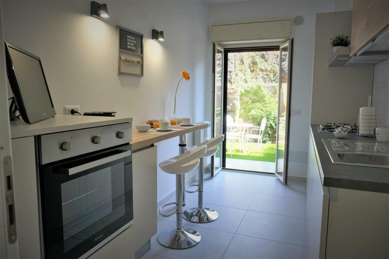 Casa Gise Appartement Aci Castello Buitenkant foto