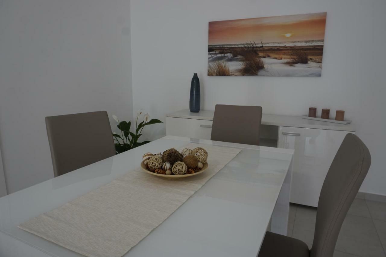 Casa Gise Appartement Aci Castello Buitenkant foto