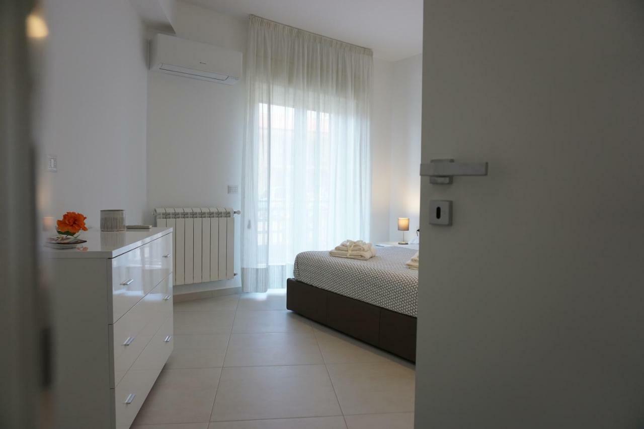 Casa Gise Appartement Aci Castello Buitenkant foto
