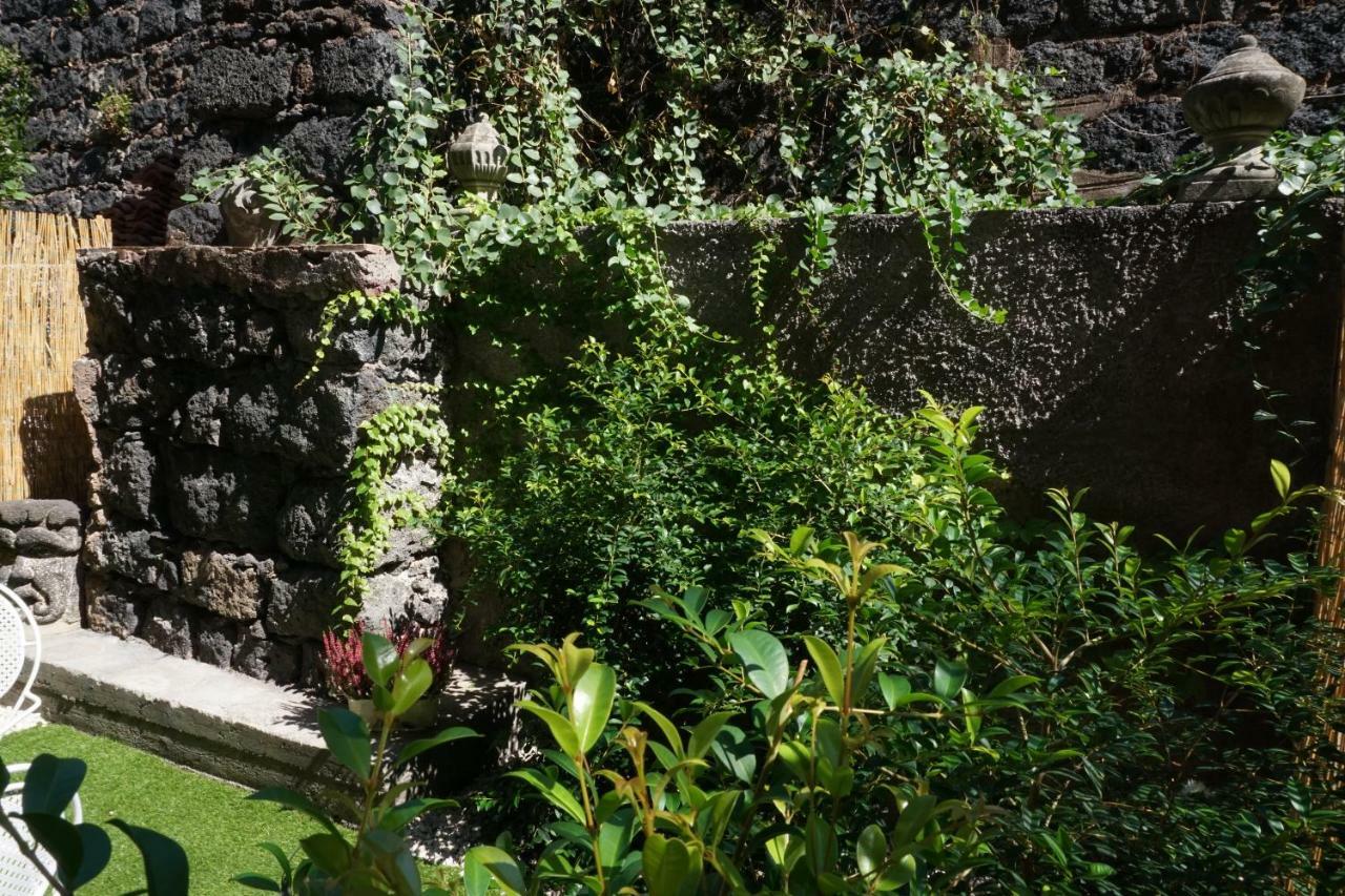 Casa Gise Appartement Aci Castello Buitenkant foto