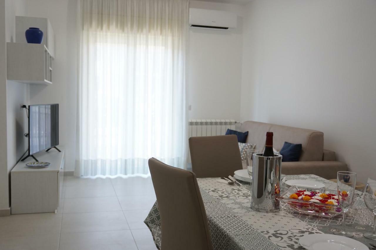 Casa Gise Appartement Aci Castello Buitenkant foto